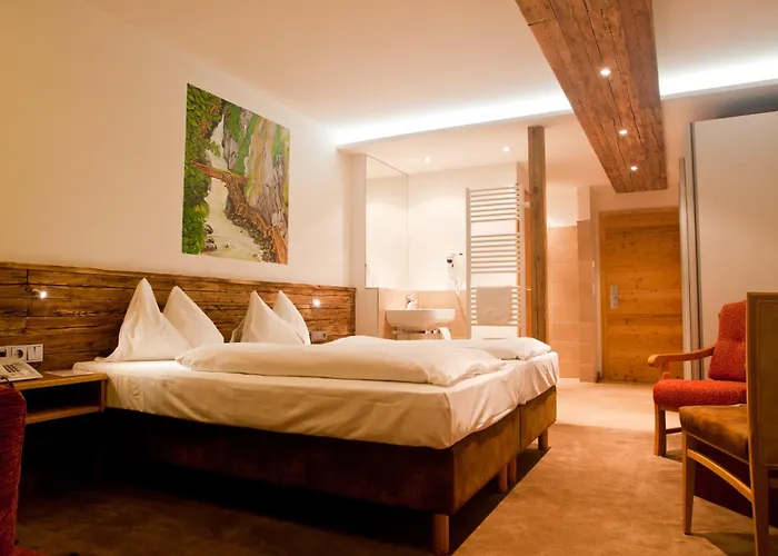 Hotel Gasthof Mitteregger - Beste Lage In Kaprun
