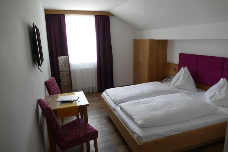 Hotel Mitteregger - Place In Town With Summercard Included Kaprun